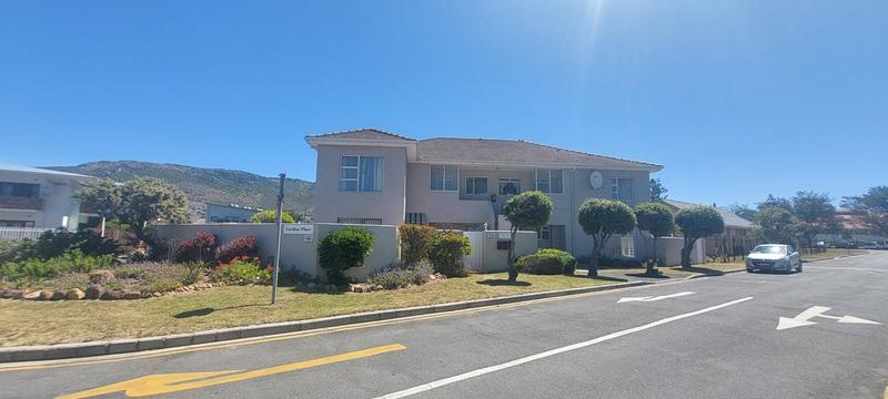 1 Bedroom Property for Sale in Fish Hoek Western Cape